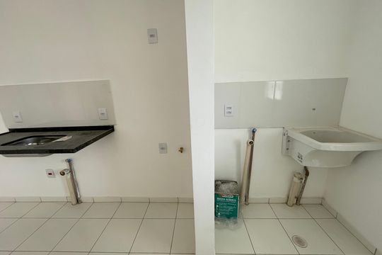 Cozinha e Área de Serviço de apartamento para alugar com 2 quartos, 68m² em Colinas de Cotia, Cotia