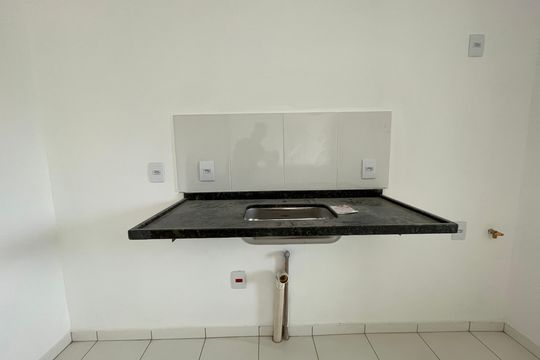 Cozinha e Área de Serviço de apartamento para alugar com 2 quartos, 68m² em Colinas de Cotia, Cotia