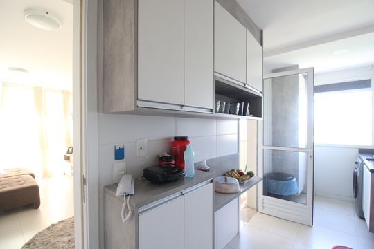 Cozinha de apartamento à venda com 3 quartos, 102m² em Barra da Tijuca, Rio de Janeiro