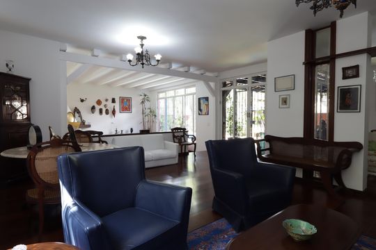 Casa à venda com 6 quartos, 568m² em Real Parque, São Paulo