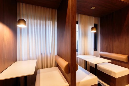 Área comum de kitnet/studio para alugar com 1 quarto, 30m² em Moema, São Paulo