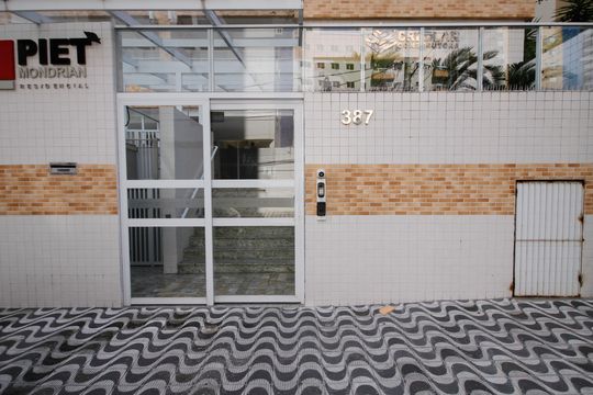 Fachada de apartamento para alugar com 2 quartos, 58m² em Guilhermina, Praia Grande