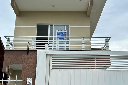 Placa de apartamento para alugar com 1 quarto, 42m² em São João do Rio Vermelho, Florianópolis