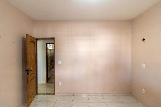 Quarto de casa à venda com 3 quartos, 188m² em Jardim Santa Lúcia, Campinas