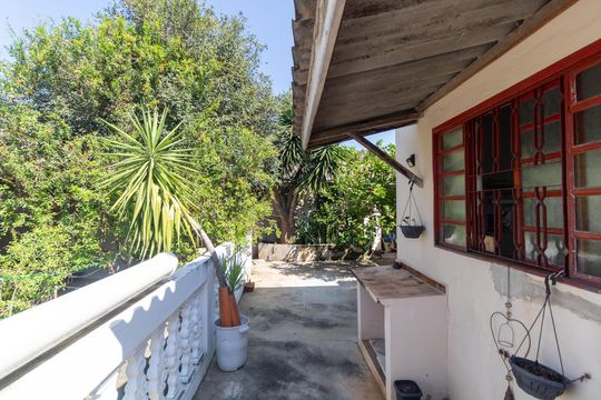 Quintal de casa à venda com 3 quartos, 188m² em Jardim Santa Lúcia, Campinas