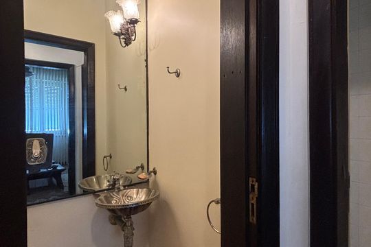 Lavabo de apartamento à venda com 2 quartos, 140m² em Copacabana, Rio de Janeiro