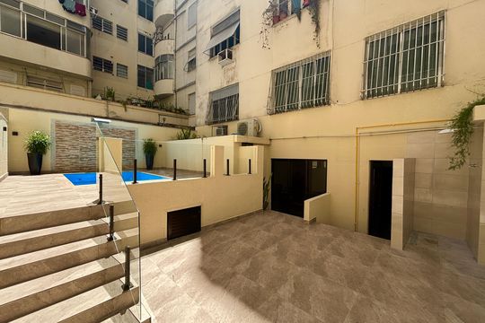 Área comum - piscina de apartamento à venda com 2 quartos, 140m² em Copacabana, Rio de Janeiro
