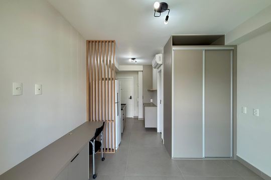 Kitnet/Studio para alugar com 0 quarto, 25m² em Jardim das Acacias, São Paulo