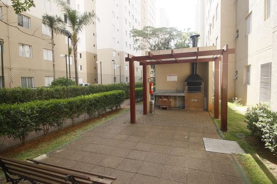 Área comum - Churrasqueira 1 de apartamento para alugar com 2 quartos, 44m² em Parque Pirajussara, São Paulo
