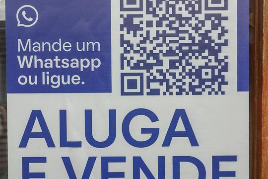 Fachada de casa de condomínio à venda com 5 quartos, 600m² em Sarandi, Porto Alegre