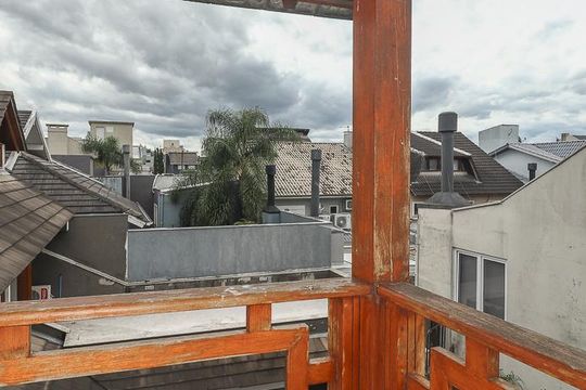 Varanda de casa de condomínio à venda com 5 quartos, 600m² em Sarandi, Porto Alegre
