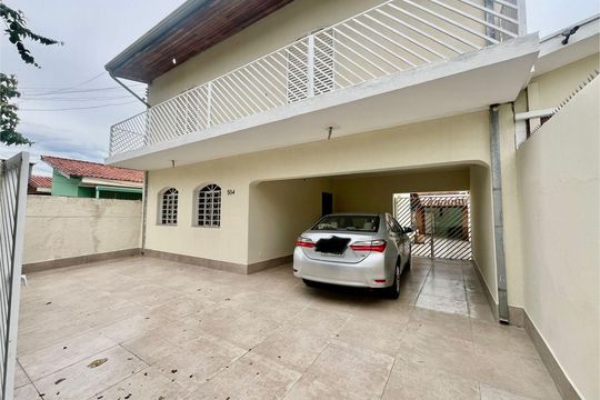 Garagem de casa para alugar com 3 quartos, 180m² em Jardim Independência, Campinas