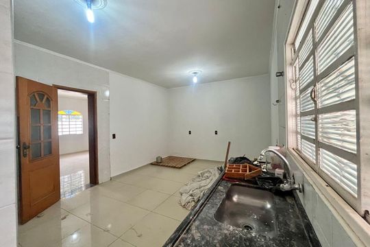 Cozinha de casa para alugar com 3 quartos, 180m² em Jardim Independência, Campinas