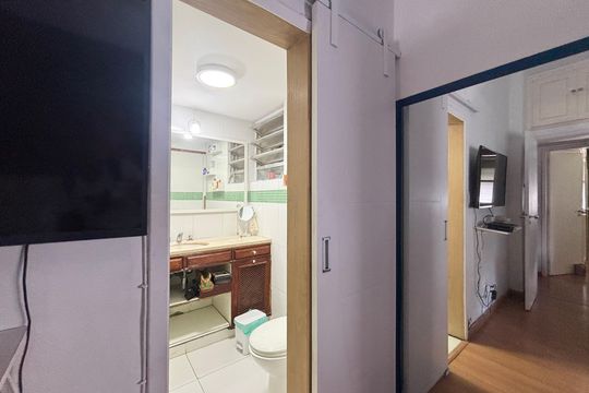 Suíte - banheiro de apartamento à venda com 2 quartos, 103m² em Humaitá, Rio de Janeiro
