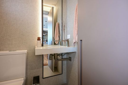 Lavabo de apartamento à venda com 2 quartos, 128m² em Vila Andrade, São Paulo