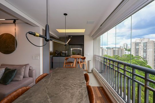 Varanda de apartamento à venda com 2 quartos, 128m² em Vila Andrade, São Paulo