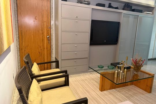 Apartamento à venda com 3 quartos, 95m² em Savassi, Belo Horizonte