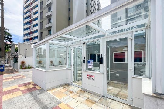 Fachada + plaquinha de apartamento à venda com 2 quartos, 86m² em Santo Antônio, São Caetano do Sul