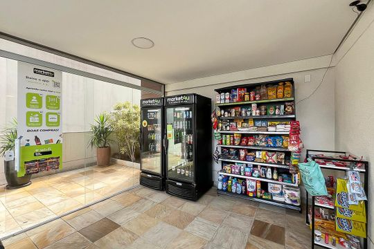 Mercado  de apartamento à venda com 2 quartos, 86m² em Santo Antônio, São Caetano do Sul