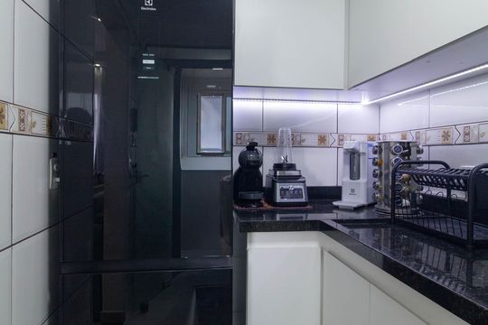 Cozinha de apartamento para alugar com 1 quarto, 40m² em Ipiranga, São Paulo