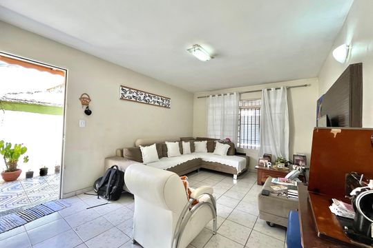 Casa à venda com 2 quartos, 130m² em Americanópolis, São Paulo