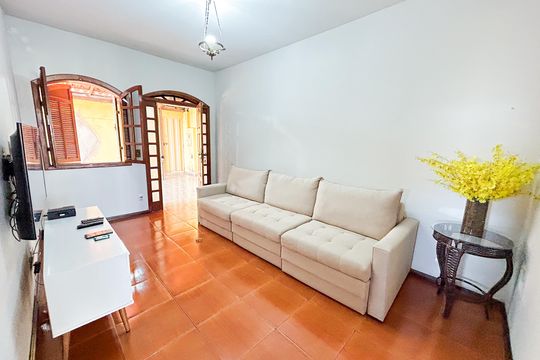 Casa à venda com 4 quartos, 290m² em Canaa, Belo Horizonte