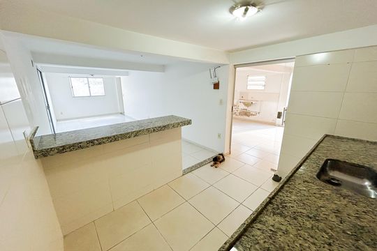 Casa à venda com 4 quartos, 290m² em Canaa, Belo Horizonte