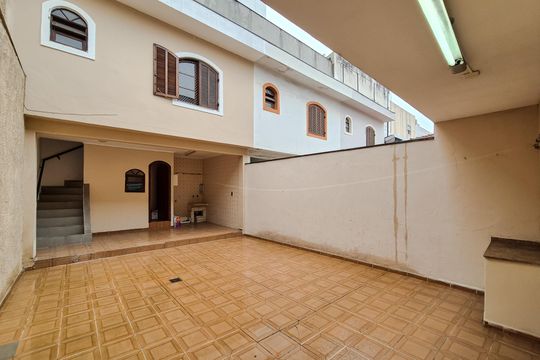 Área comum de casa à venda com 3 quartos, 221m² em Vila Dayse, São Bernardo do Campo