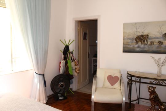 Apartamento à venda com 2 quartos, 250m² em Higienópolis, São Paulo