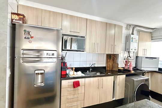 Cozinha de apartamento à venda com 3 quartos, 75m² em Vila Augusta, Guarulhos