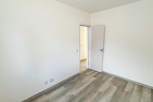 Apartamento à venda com 3 quartos, 157m² em Padre Eustáquio, Belo Horizonte