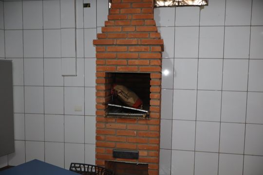 Cozinha de casa à venda com 4 quartos, 277m² em Jardim Dona Sinha, São Paulo