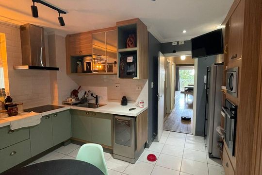 Cozinha de apartamento para alugar com 3 quartos, 170m² em Itararé, São Vicente