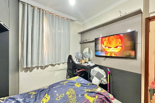 Apartamento à venda com 3 quartos, 76m² em Planalto, Belo Horizonte