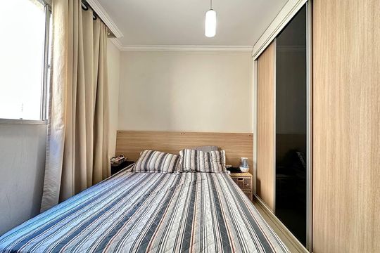 Apartamento à venda com 3 quartos, 76m² em Planalto, Belo Horizonte