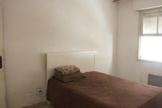 Quarto de apartamento para alugar com 3 quartos, 230m² em José Menino, Santos