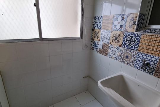 Apartamento à venda com 3 quartos, 65m² em Parque Maria Domitila, São Paulo