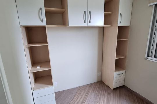 Apartamento à venda com 3 quartos, 65m² em Parque Maria Domitila, São Paulo
