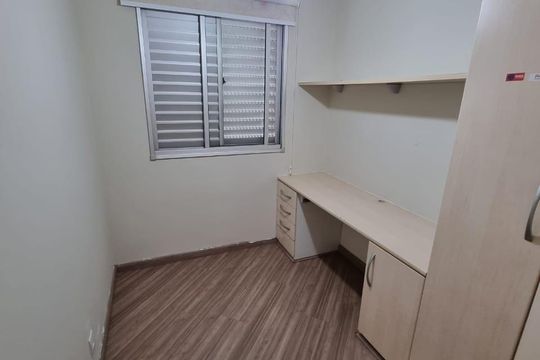 Apartamento à venda com 3 quartos, 65m² em Parque Maria Domitila, São Paulo