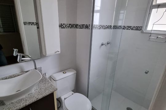 Apartamento à venda com 3 quartos, 65m² em Parque Maria Domitila, São Paulo