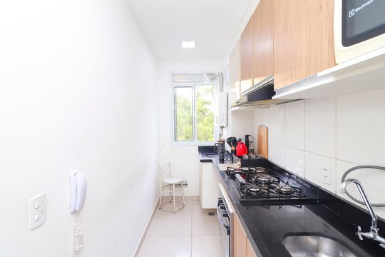 Cozinha de apartamento à venda com 2 quartos, 43m² em Artur Alvim, São Paulo