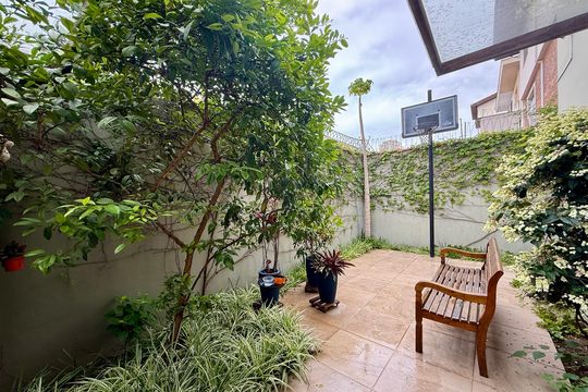 Quintal de casa à venda com 3 quartos, 330m² em Brooklin, São Paulo