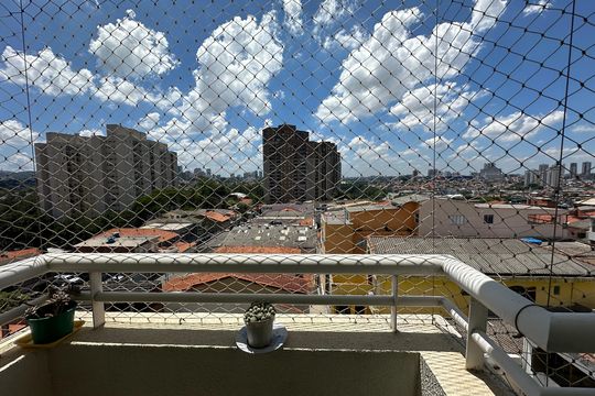 Varanda de apartamento à venda com 2 quartos, 60m² em Jardim Tupanci, Barueri