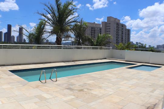 Área comum - Piscina de apartamento à venda com 2 quartos, 60m² em Jardim Tupanci, Barueri
