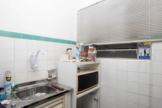 Cozinha de kitnet/studio à venda com 1 quarto, 38m² em Centro Histórico, Porto Alegre