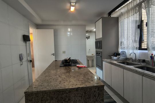 Cozinha e Área de Serviço  de apartamento à venda com 5 quartos, 326m² em Recreio dos Bandeirantes, Rio de Janeiro