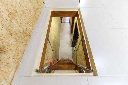 Área comum de casa à venda com 3 quartos, 156m² em Vila Taquari, São Paulo