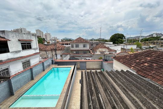 Vista da varanda de casa à venda com 4 quartos, 250m² em Higienópolis, Rio de Janeiro