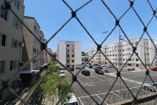 Quarto 2 - Vista de apartamento à venda com 2 quartos, 45m² em Taquara, Rio de Janeiro