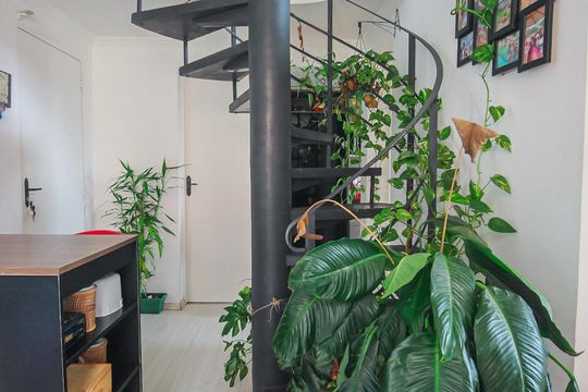 Sala de apartamento para alugar com 3 quartos, 110m² em Super Quadra Morumbi, São Paulo